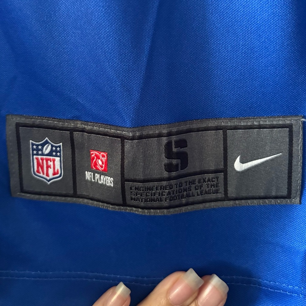 NFL Rams Jersey - Picture 7 of 8